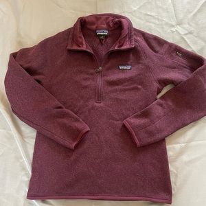 Patagonia - sized M quarter zip